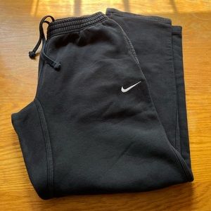 Mens Medium nike sweatpants